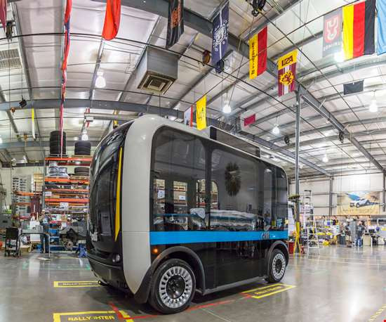 Self-Driving Shuttle Built on Giant 3D Printer