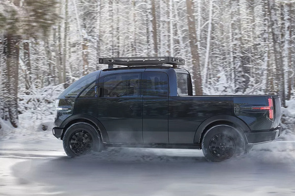 Canoo reveals a bubbly electric pickup truck